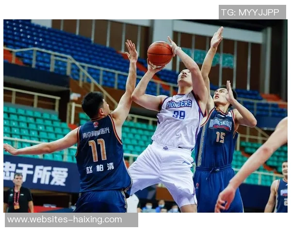 南京篮球队引领最新篮球团队协作榜单前十名精彩表现分析 南京篮球队引领最新篮球团队协作榜单前十名精彩表现分析