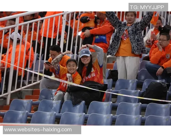 山东鲁能迎战大板纲巴全力争胜展现球队实力与斗志